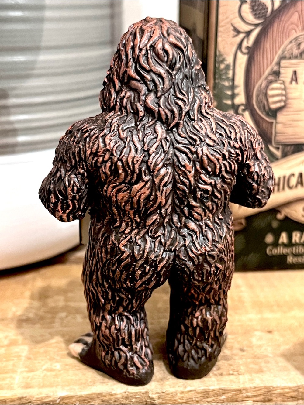 MAMAGIFTREE The Mythical Forest Giant Series Hand-Painted Resin Figurine - Picture 4 of 6